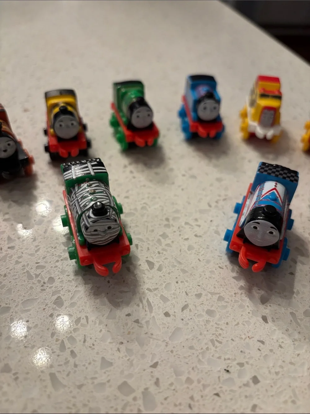 Thomas & Friends Mini trains (12)